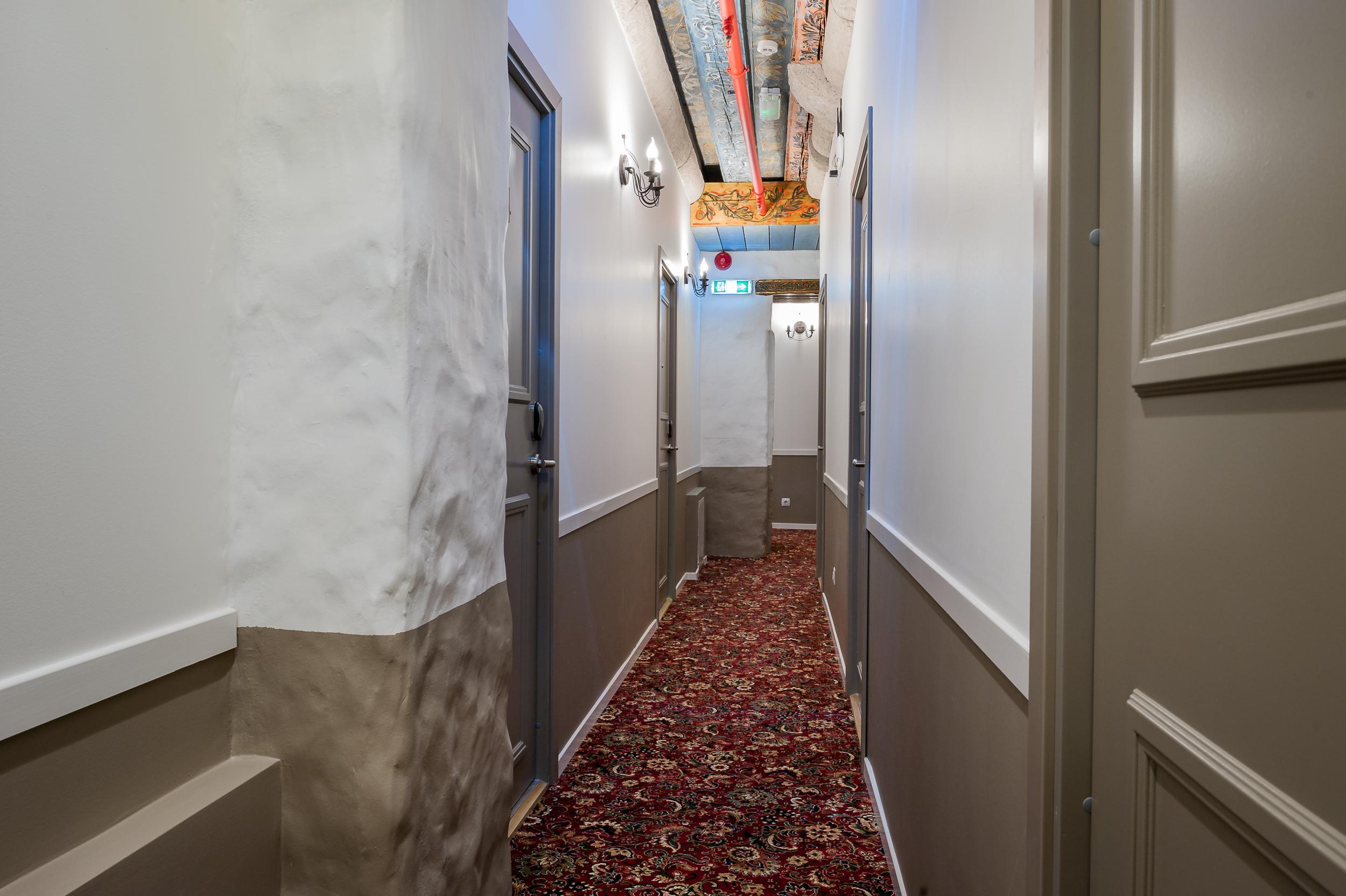 Three Crowns Residents Talin Exterior foto