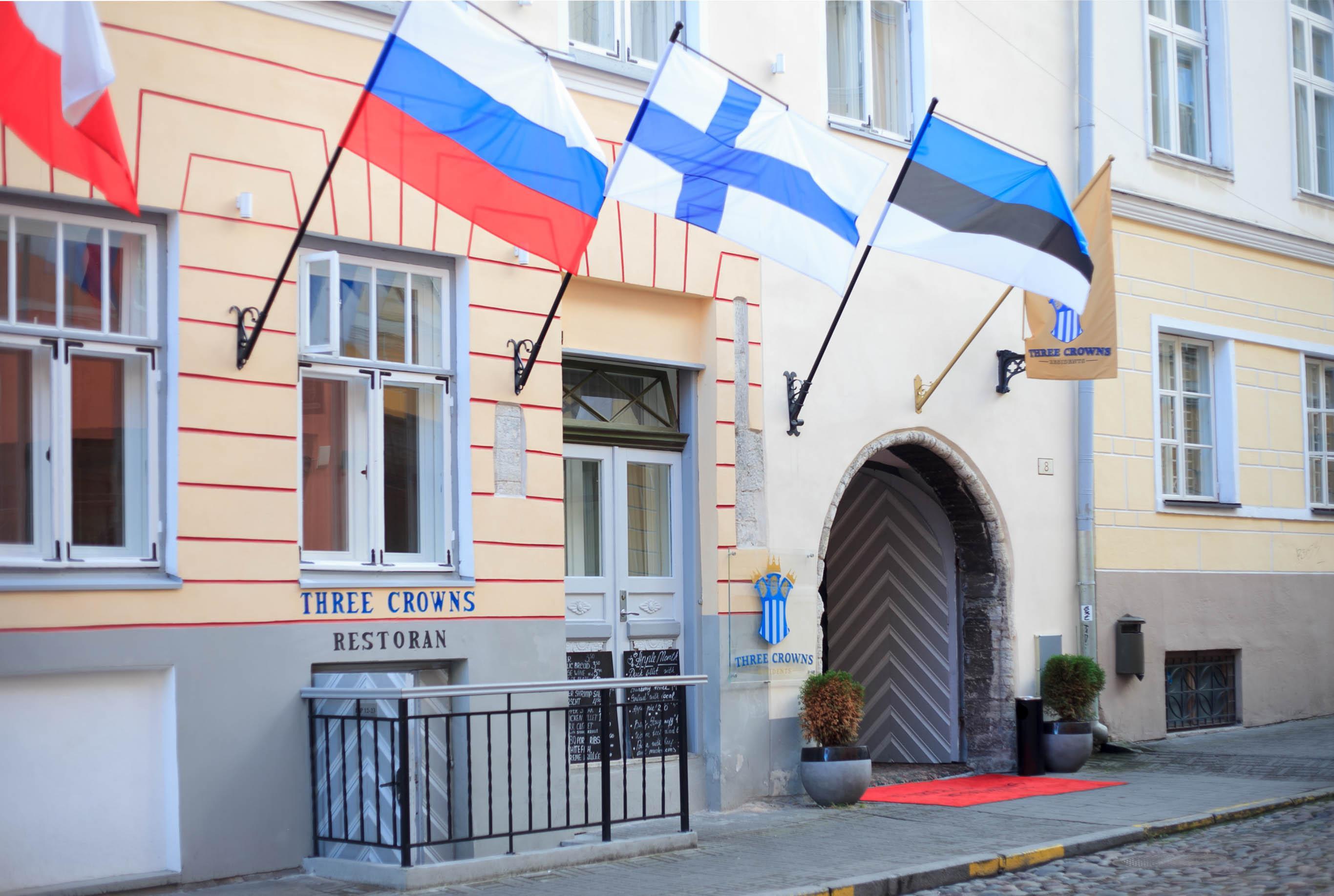 Three Crowns Residents Talin Exterior foto